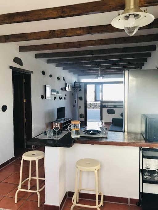 Coqueto Apartamento En El Cuchillo Tinajo Exterior foto